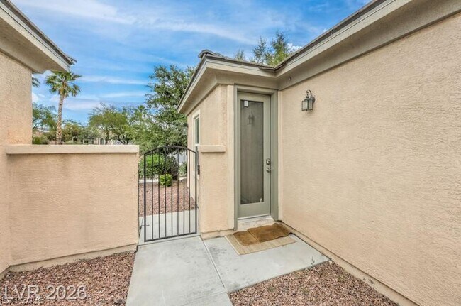 Building Photo - 8213 Bay Dunes St