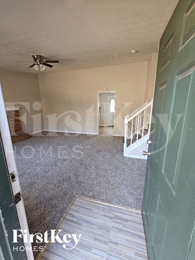 Building Photo - 115 Derby Country Dr