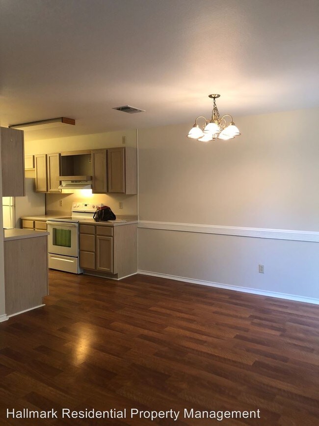 Building Photo - 3 br, 2.5 bath House - 7919 Rustic Park