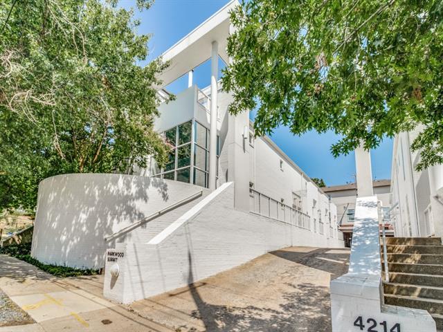 Building Photo - 4214 Buena Vista St