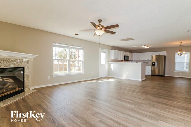 Foto del edificio - 311 Bradley Bend Dr