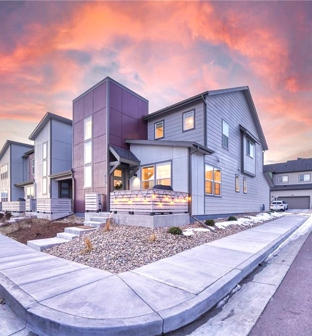 Foto principal - 1875 Satin Spar Point