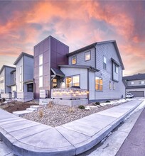 Building Photo - 1875 Satin Spar Point