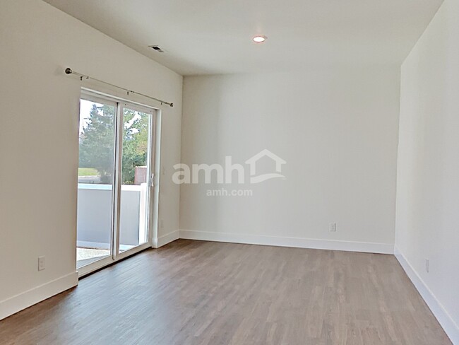 Building Photo - 3501 70th Drive NE