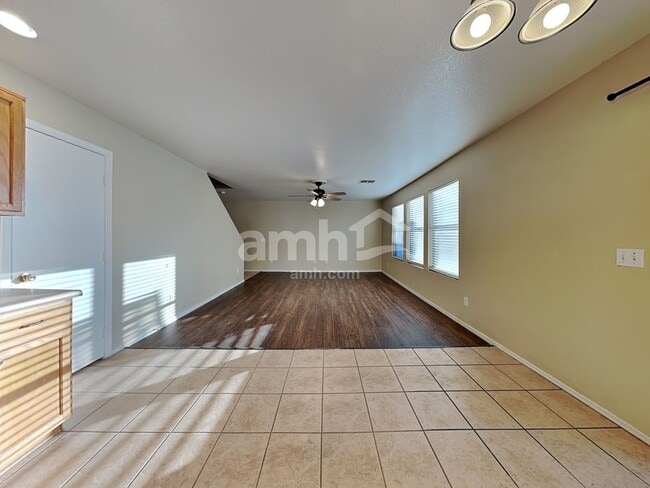 Building Photo - 2205 E 35th Ave