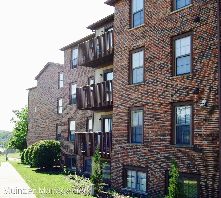 Foto principal - 318 N Salisbury St