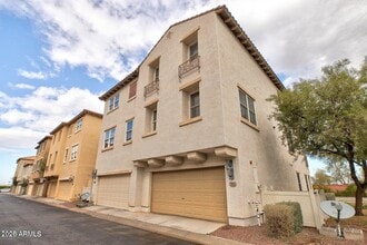 Building Photo - 3652 E Horace Dr