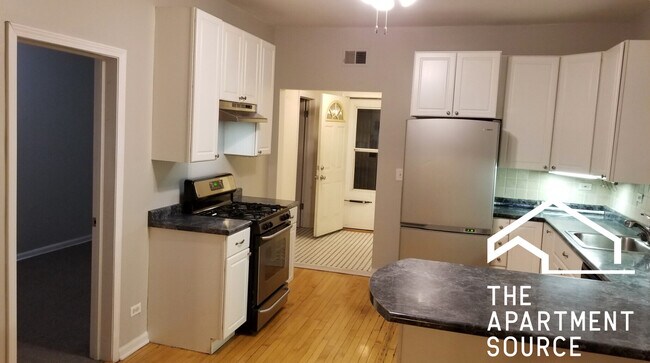 Foto del edificio - 2437 W Moffat St