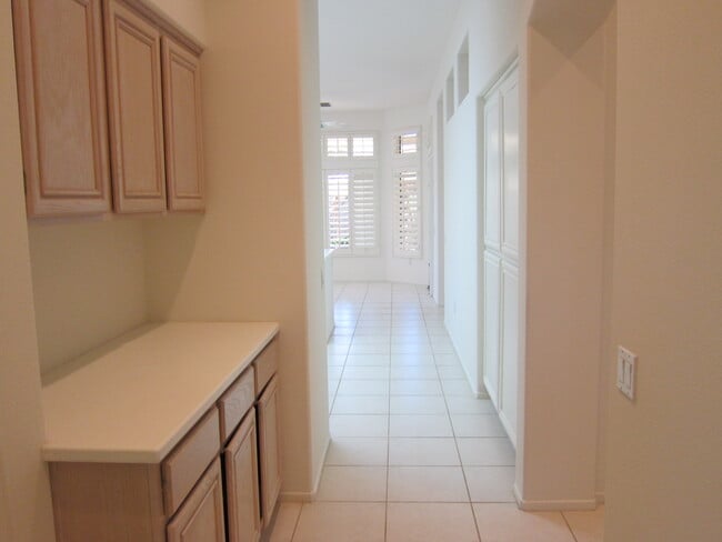 Building Photo - 78093 Larbrook Dr