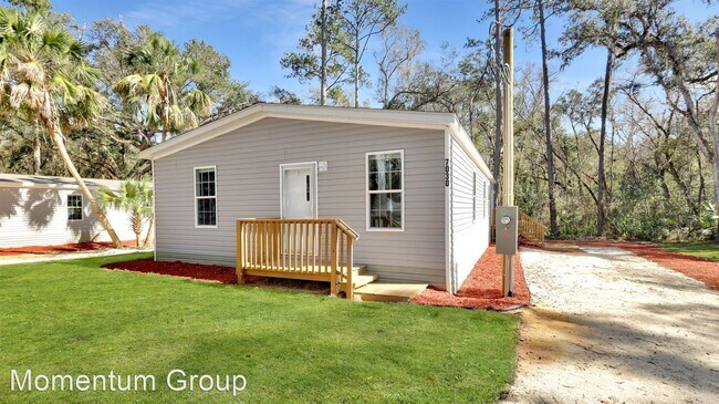 Foto del edificio - 3 br, 2 bath House - 7040 Hilton Drive