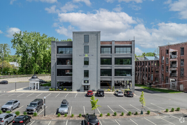 Exterior - Ferry Street Apartments