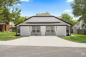 Building Photo - 5522 Allbrook