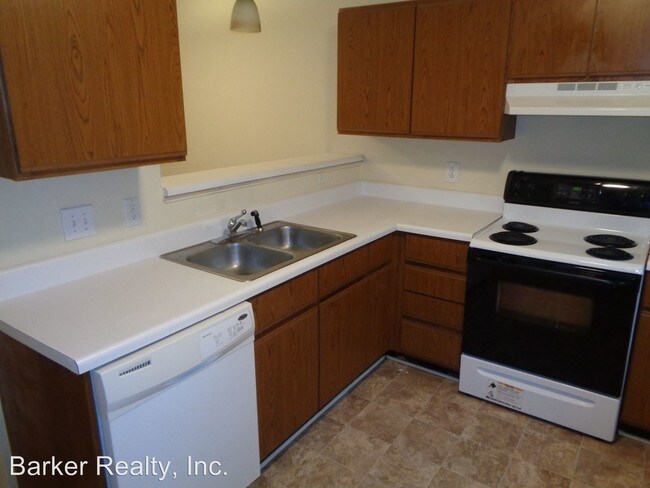 Building Photo - 4929 Coral Ridge Ct