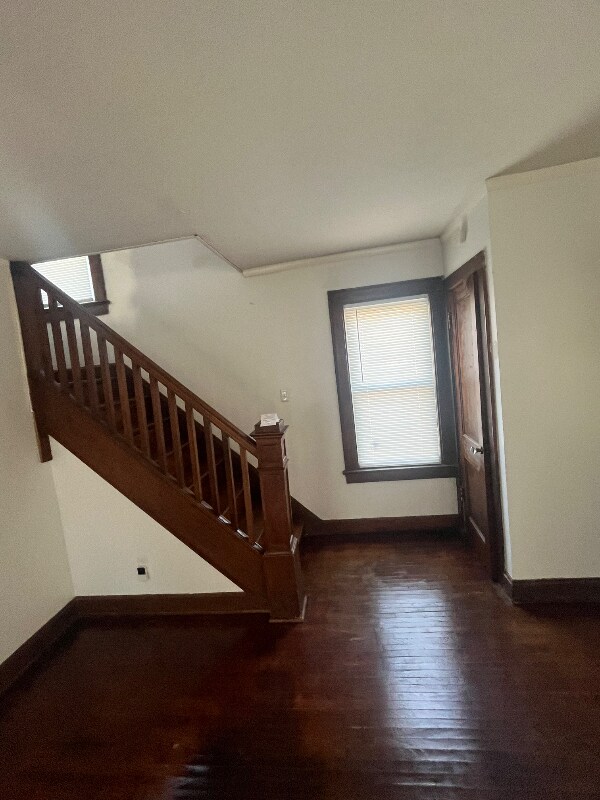 Foto del edificio - 755 Ann St
