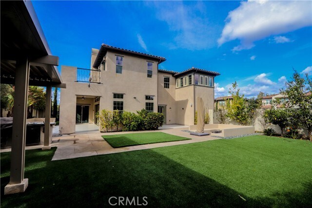 Building Photo - 102 Calderon