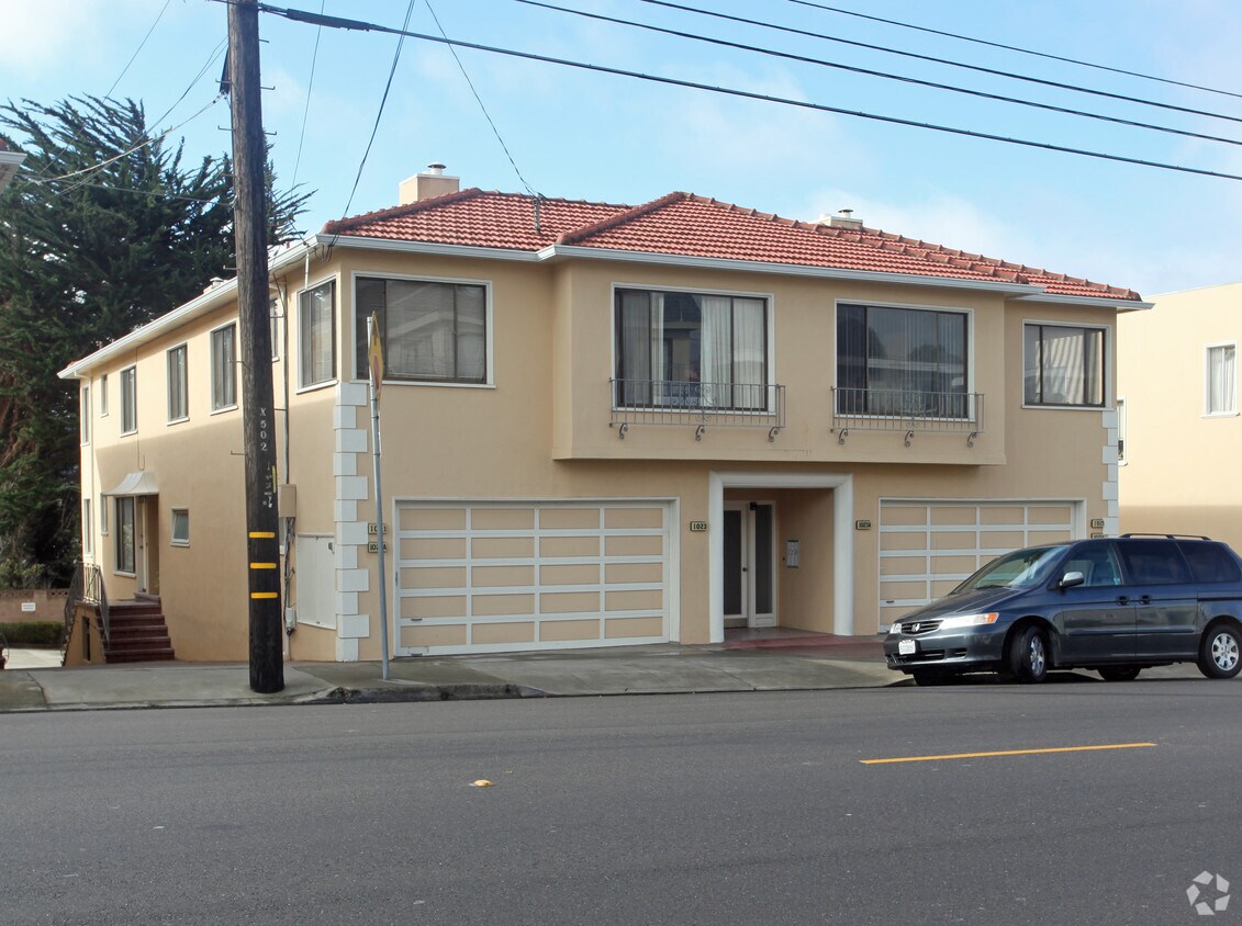 Foto principal - 1021-1025 Grand Ave