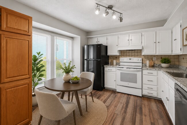 Foto del edificio - 8346 Sperry Ct