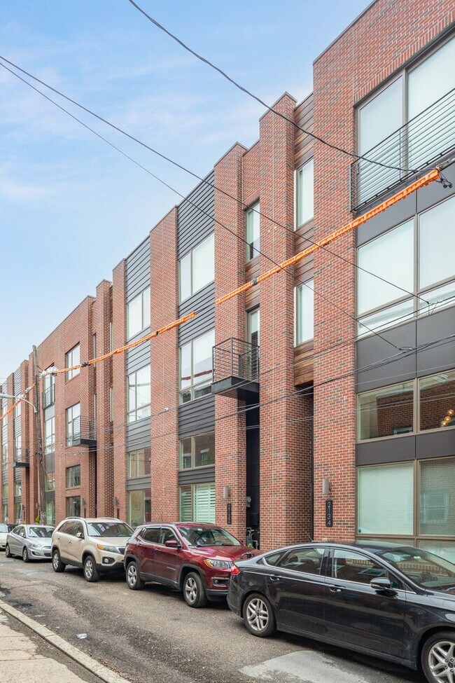 Foto del edificio - 2109 League St