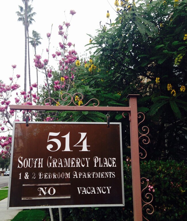 Foto del edificio - 514 S Gramercy Pl