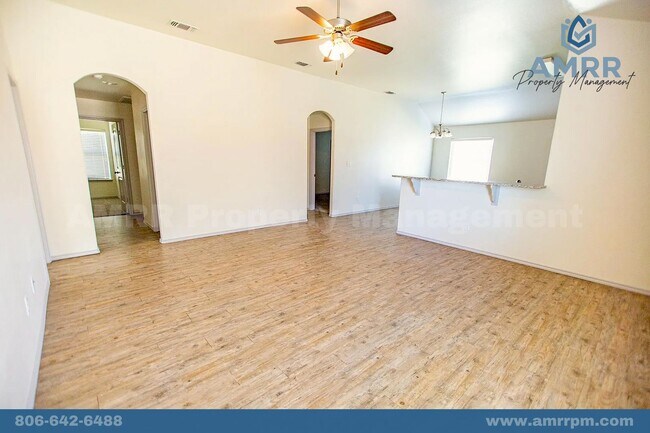 Foto del edificio - Spacious 4-Bedroom Home – Your Family’s Next Chapter!