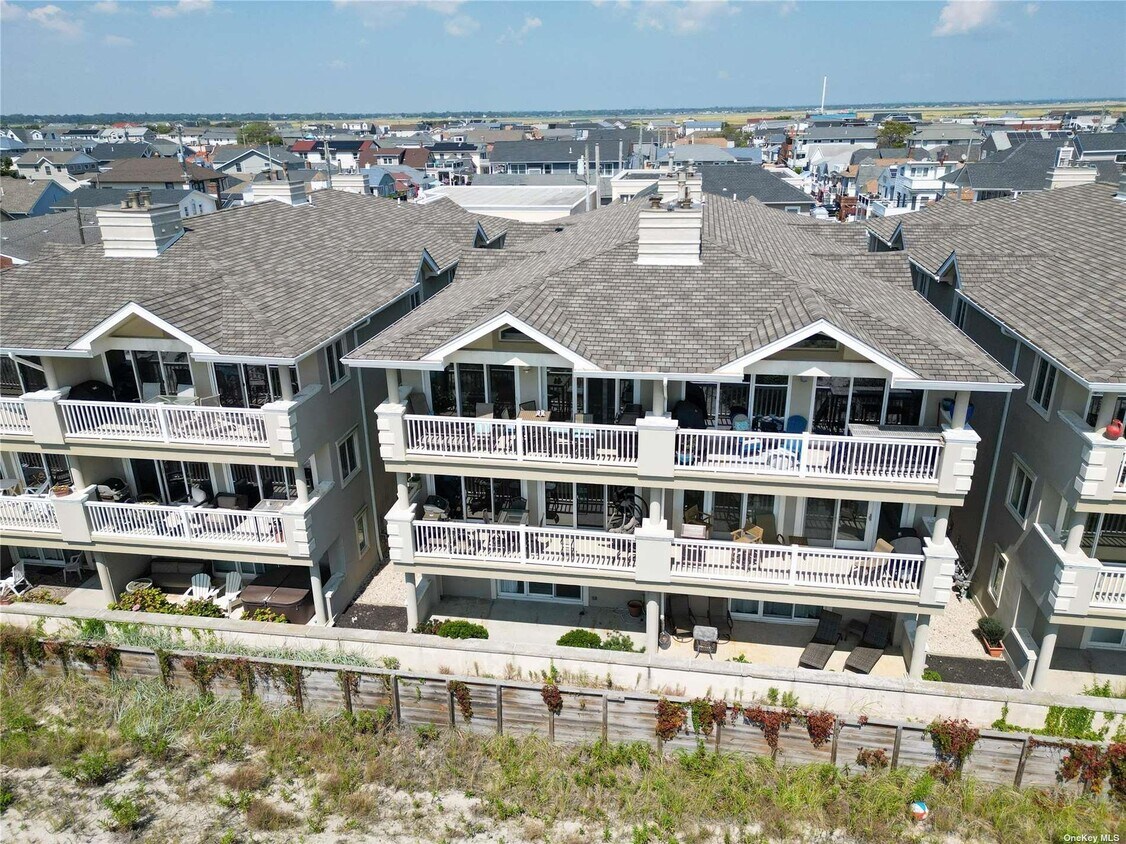 Foto principal - 1051 Oceanfront