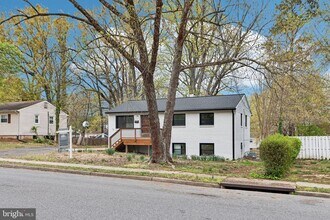 Building Photo - 1506 Maryland Ave