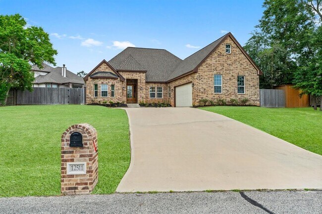 Building Photo - 12511 Savage Ct