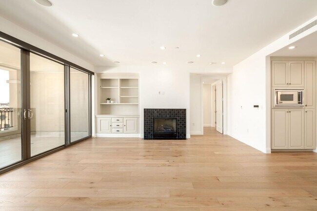 Foto del edificio - 7181 E Camelback Rd