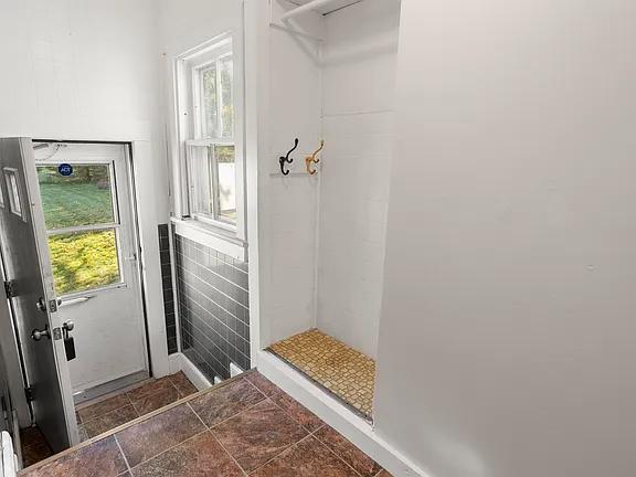 Foto del edificio - 1726 Iowa St