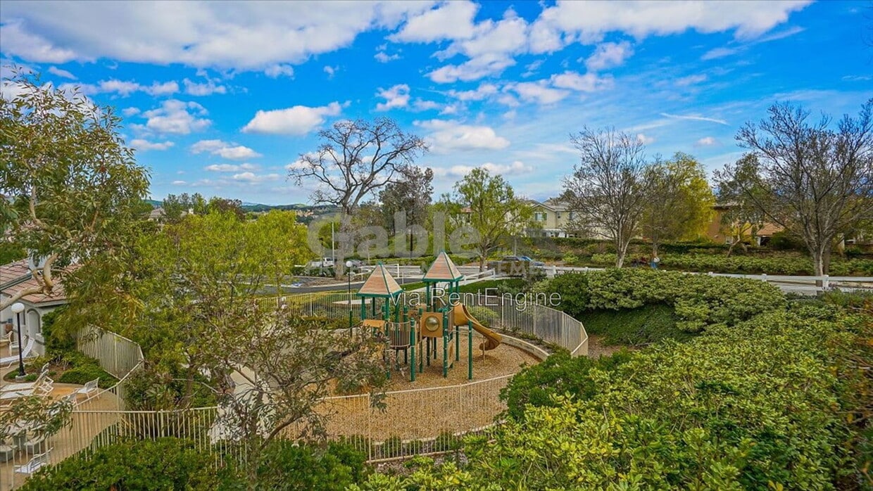 Building Photo - 28021 Dickason Dr