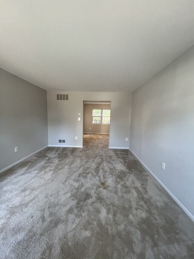 Foto del edificio - 8205 Durness Ct