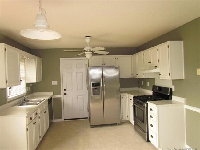 Building Photo - 1411 Furnish Dr