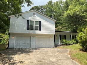 Building Photo - 3227 Stonewall Dr NW