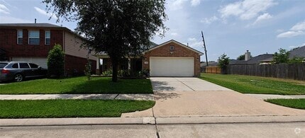 Building Photo - 11727 Forest Wind Ln