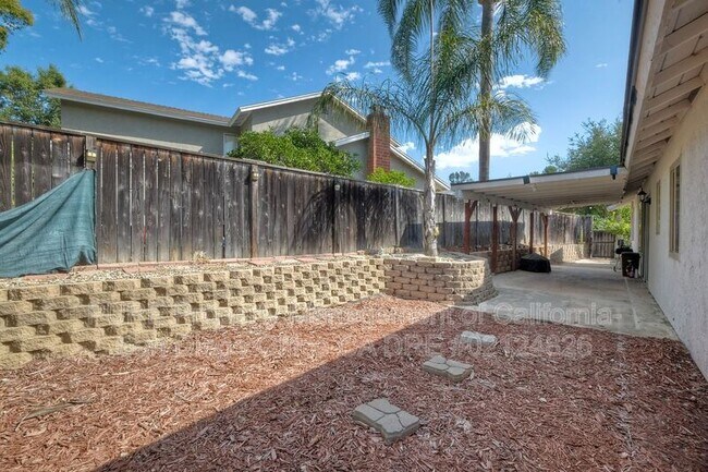 Foto del edificio - 2253 Raintree Pl