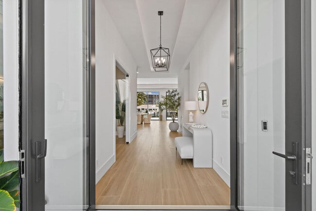 Foto del edificio - 11360 Avery Rd