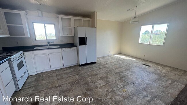 Foto del edificio - 2 br, 2 bath House - 8055 Stanley Rd.
