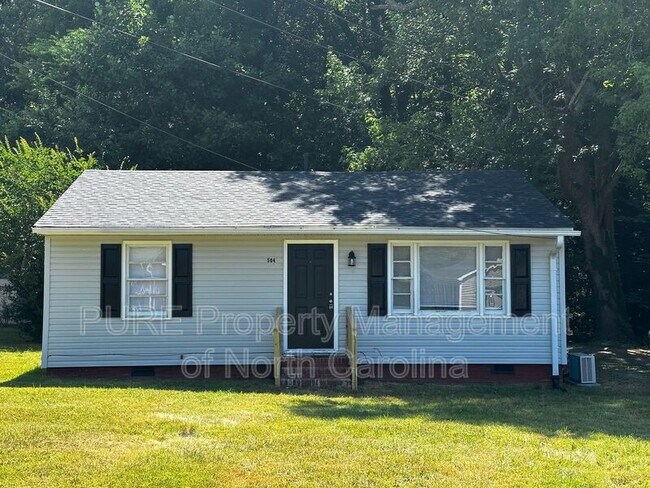 Foto del edificio - 504 Moore Dr