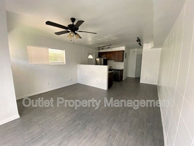 Foto del edificio - 1245 Virginia Dr