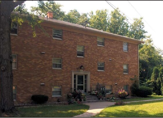 Foto principal - Kennedy Apts