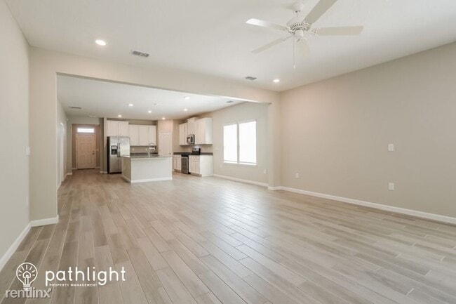 Building Photo - 4 br, 2 bath House - 265 Portada Drive UNIT