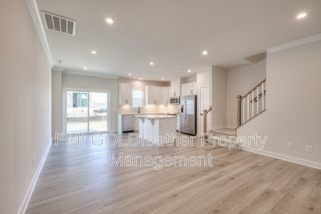 Foto del edificio - 2009 Walnut Ln