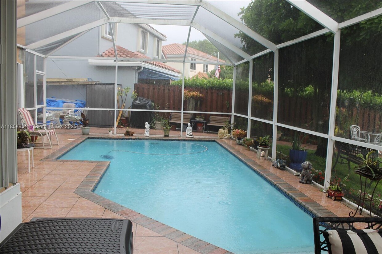 Foto principal - 2601 Regalia Way