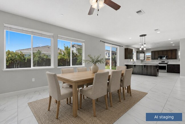 Foto del edificio - 453 Diamond Peak Ln