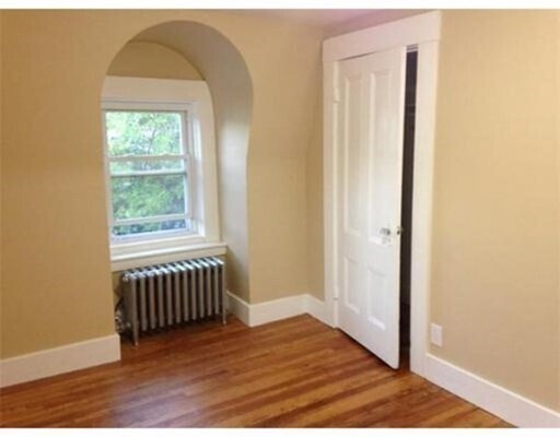 Foto del edificio - 72 Linden St