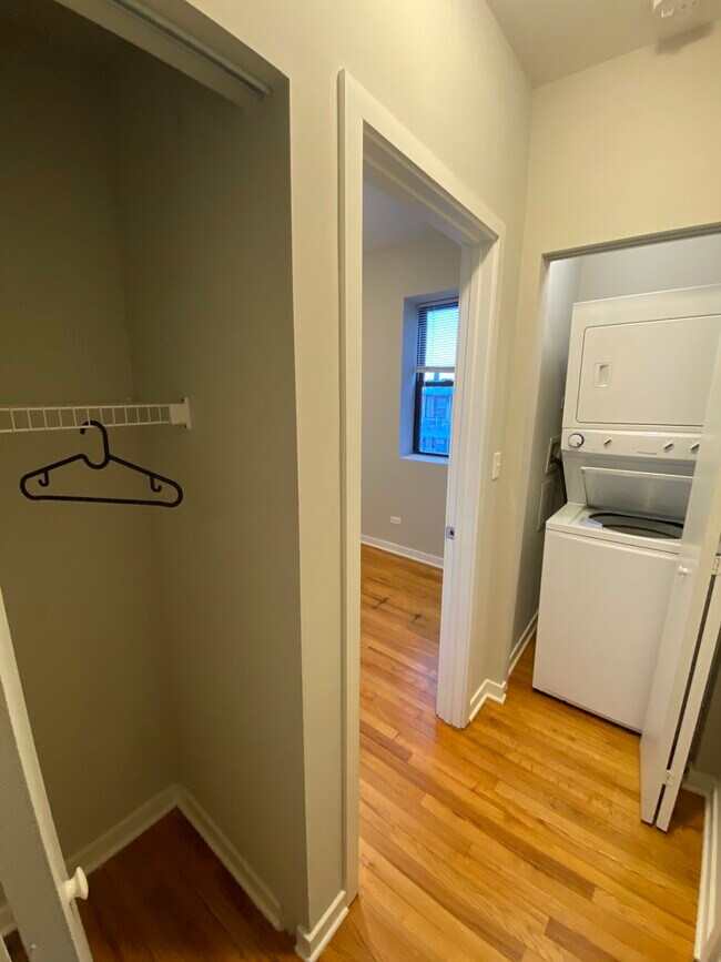 Hall Closet and In-Unit Laundry - 4817 N Christiana Ave