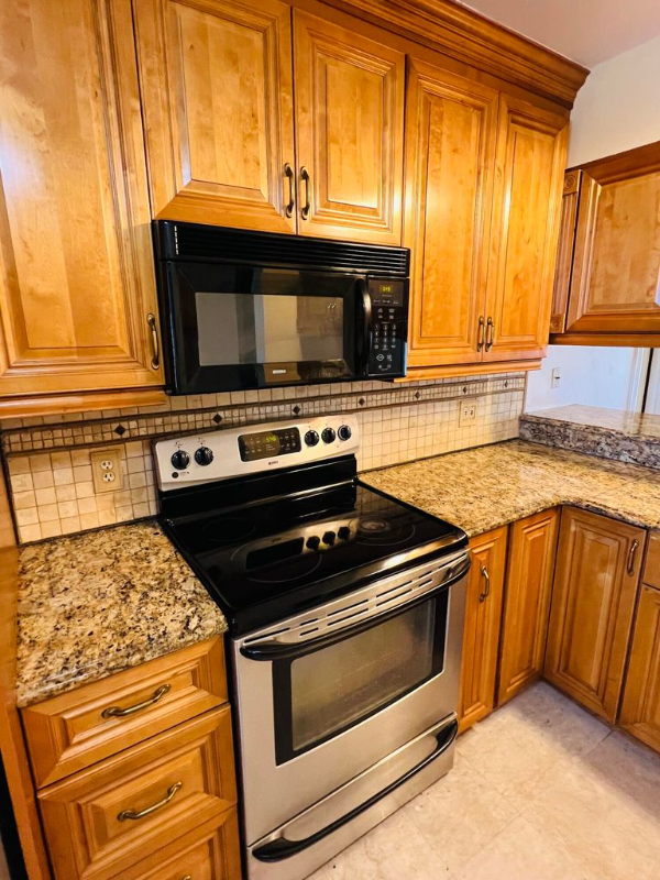 Foto del edificio - 2791 Village Blvd