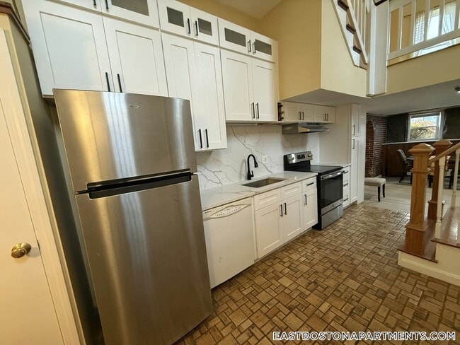 Building Photo - 1 Brigham St