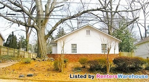 Primary Photo - 3460 College St