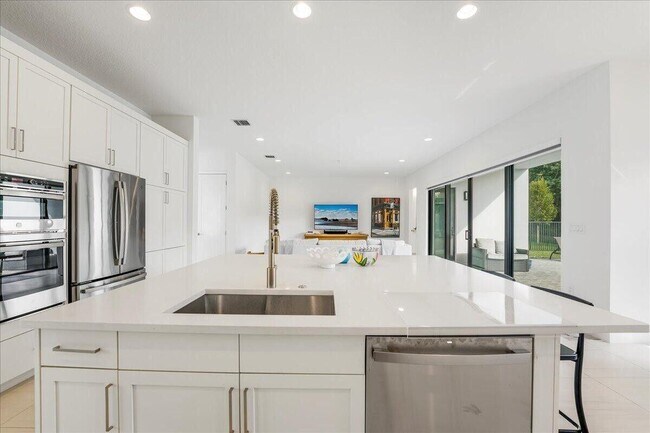 Building Photo - 17496 Sparkling River Rd